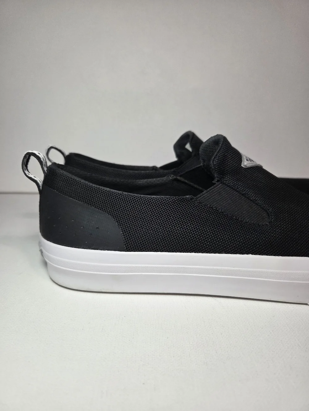 Columbia Distant Water PFG Men's Black Slip On Water Fishing Shoes Size 9.5